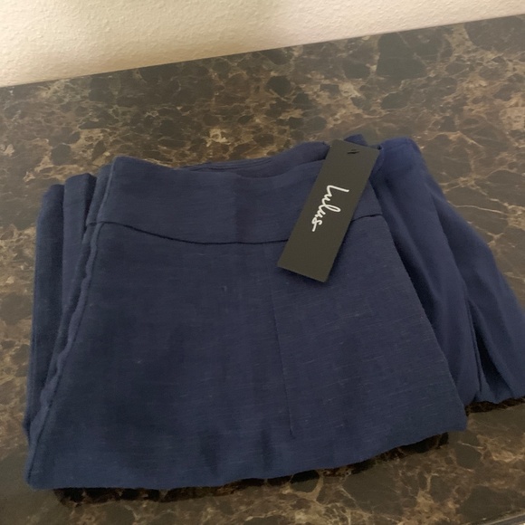 Lulu’s navy ankle skirt - Picture 3 of 5